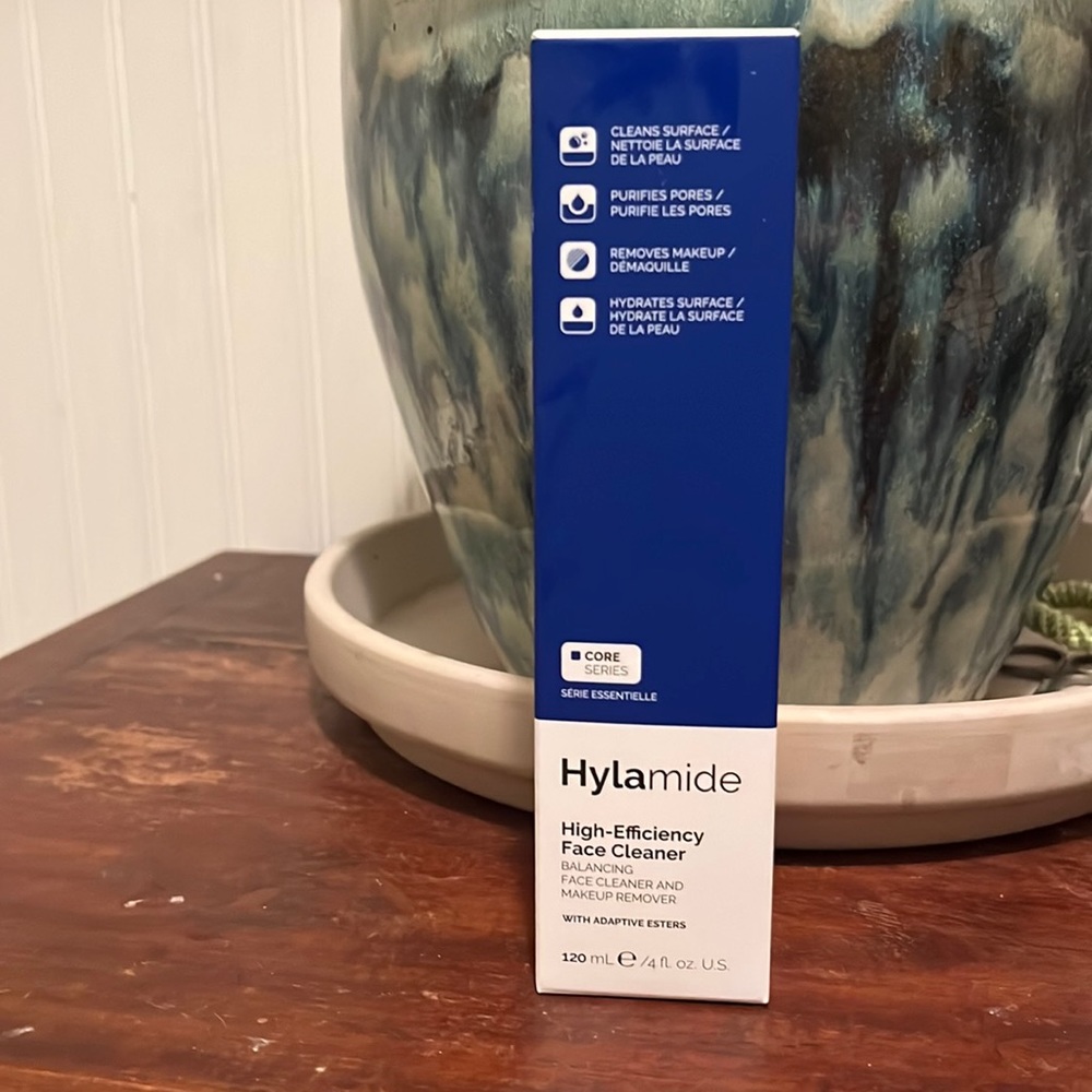 Hylamide High Efficiency Face Cleaner